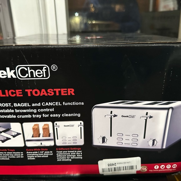 Toaster4 slice - Picture 6 of 6